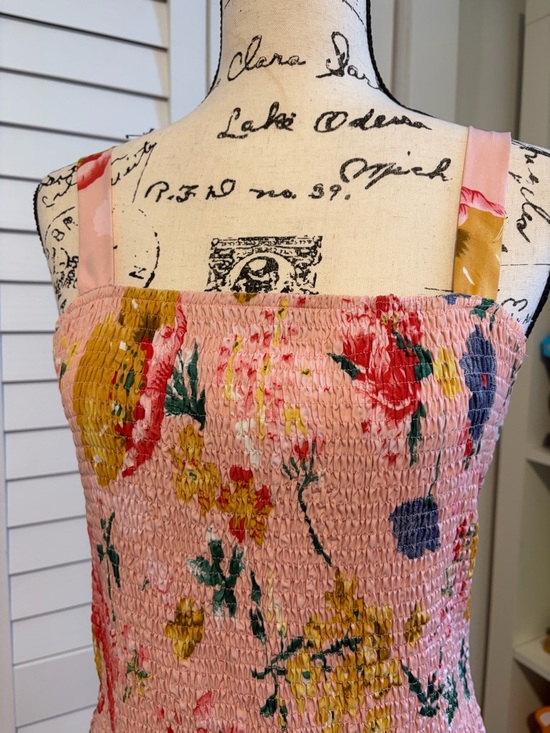 Pretty Garden Ruched Dress - Picture 5 of 6